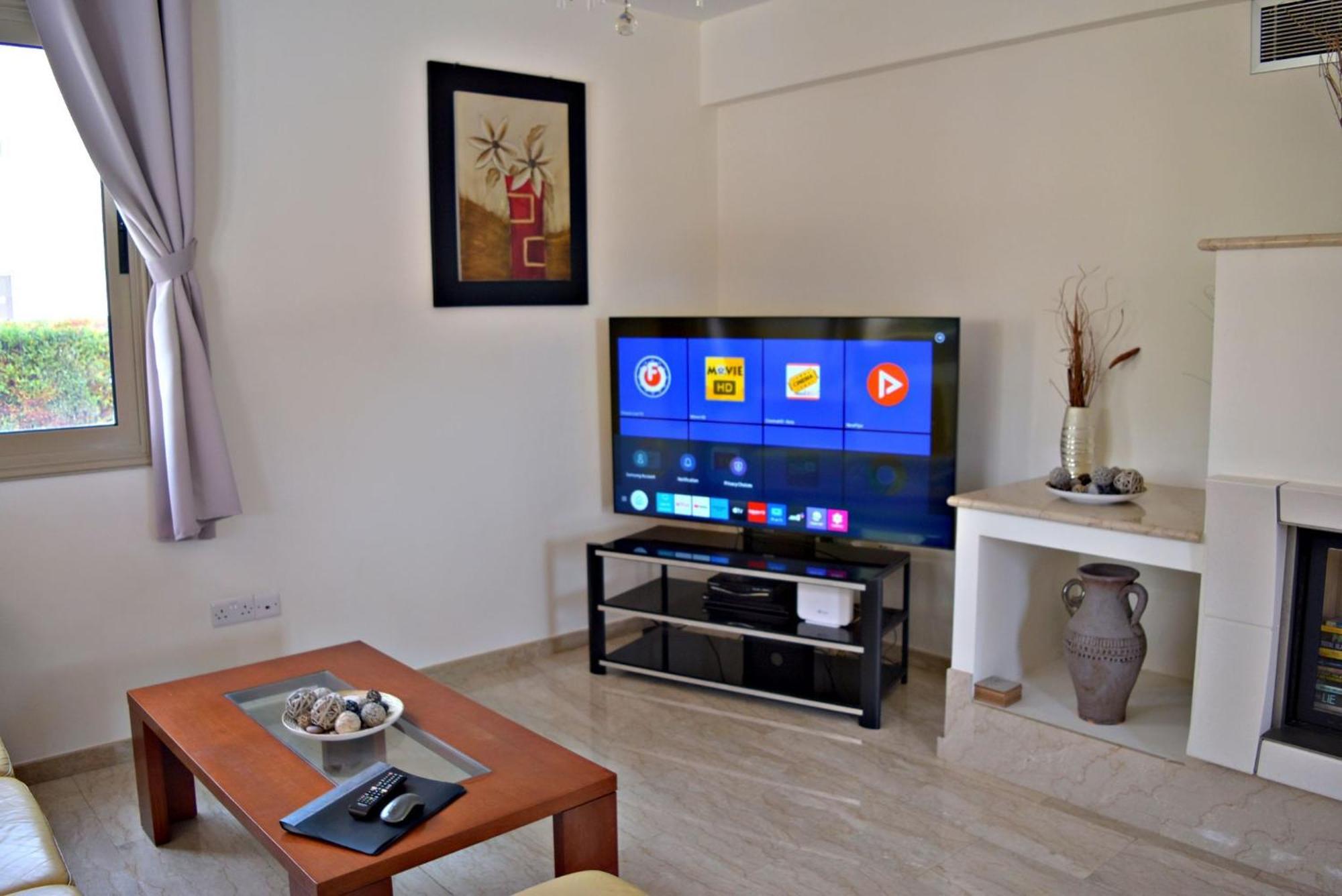 Polis Villa Saraliana Sandy Beach Villas - Heated Pool - Jacuzzi - Private Beach Area מראה חיצוני תמונה